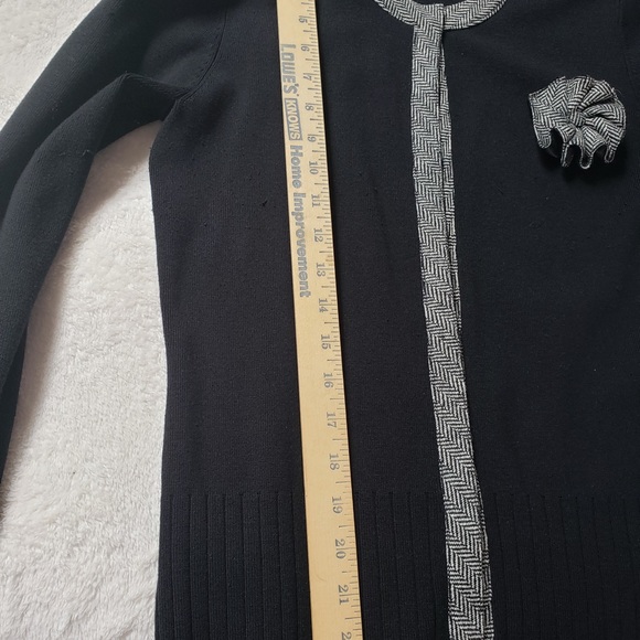 Cardigan - Picture 4 of 6